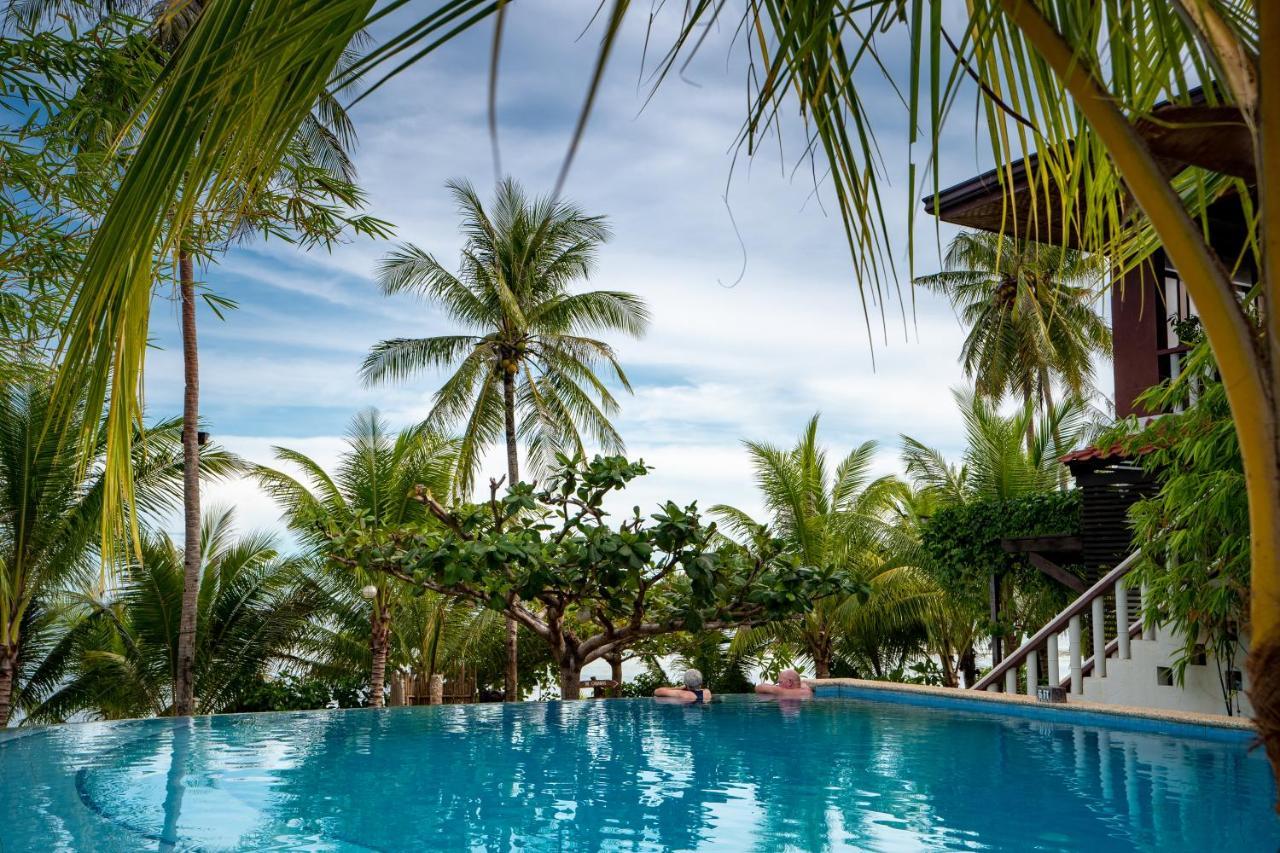 Island View Beachfront Resort 안다 외부 사진
