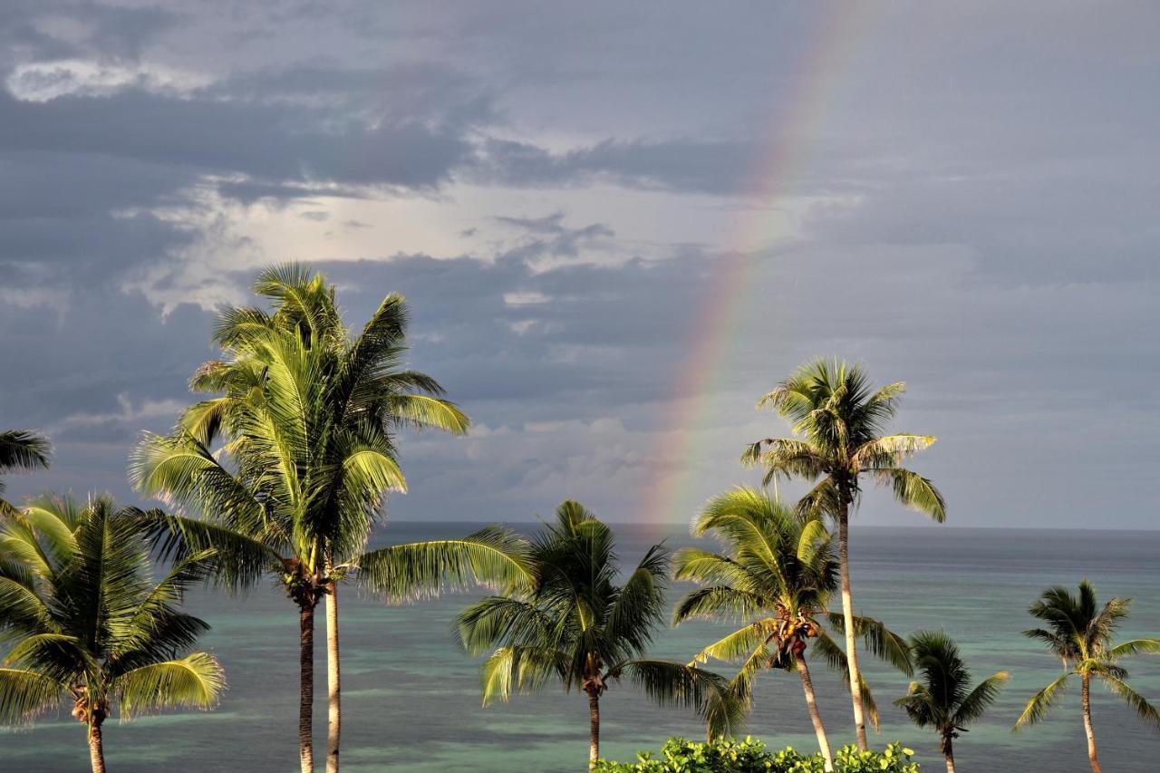 Island View Beachfront Resort 안다 외부 사진